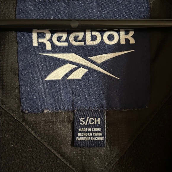 Reebok jacket size small - Picture 2 of 4